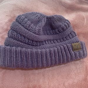 CC High Ponytail Beanie Hat in Violet